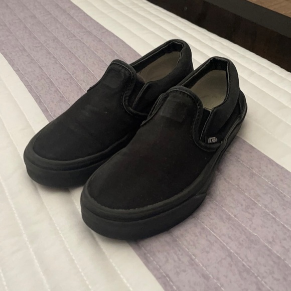 Black vans - Picture 1 of 5